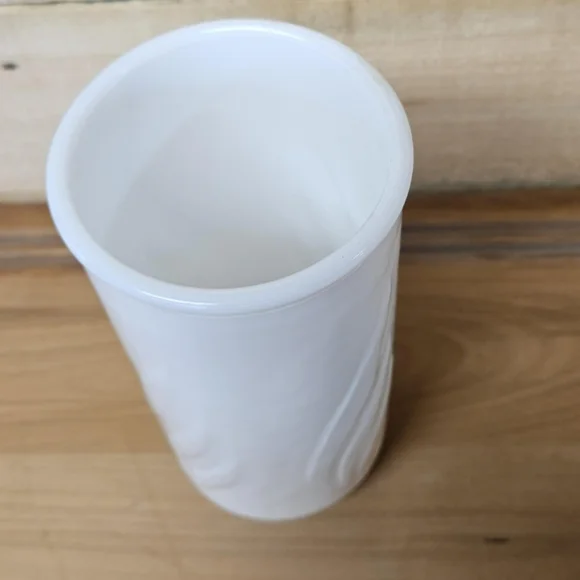 White milk glass cylinder vase - Picture 2 of 3